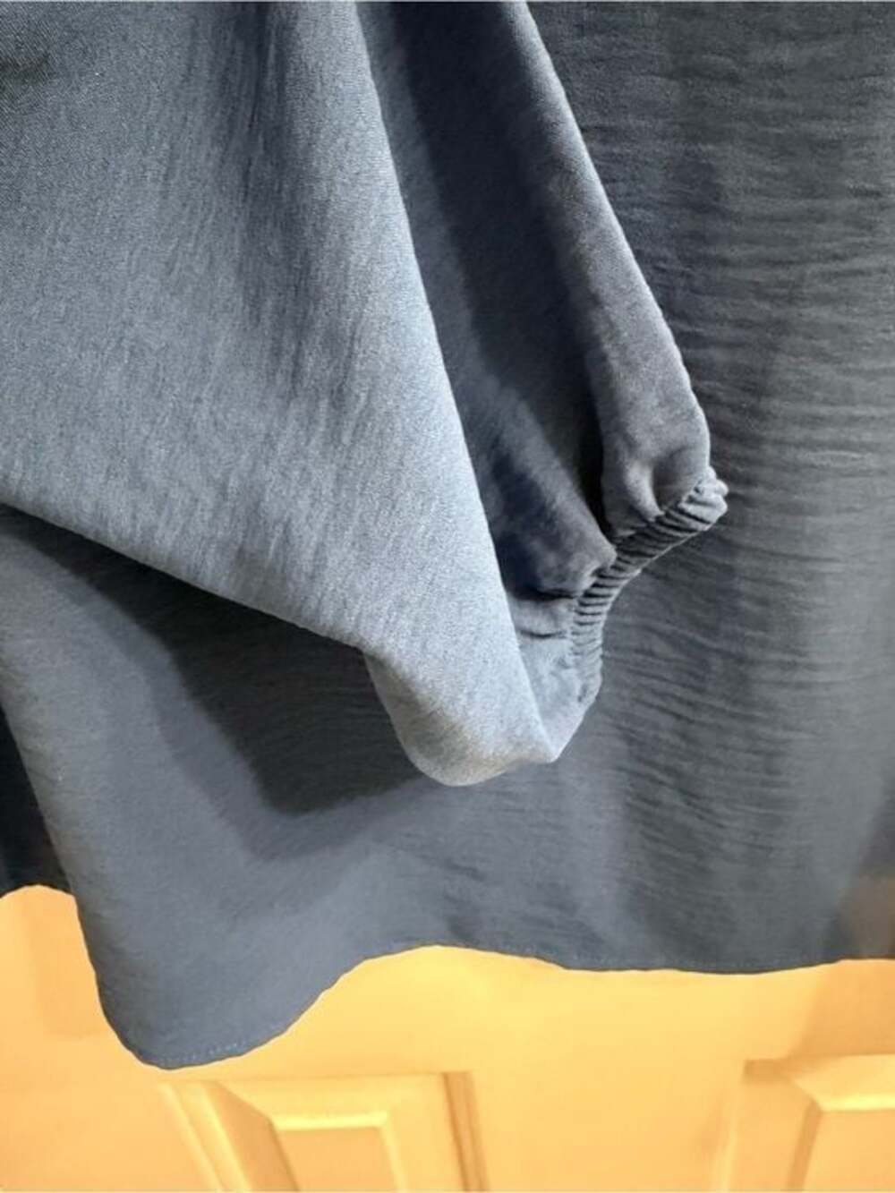 AIS Women's Blue Long-Sleeve Tie-Neck Top Sz L - Picture 7 of 8